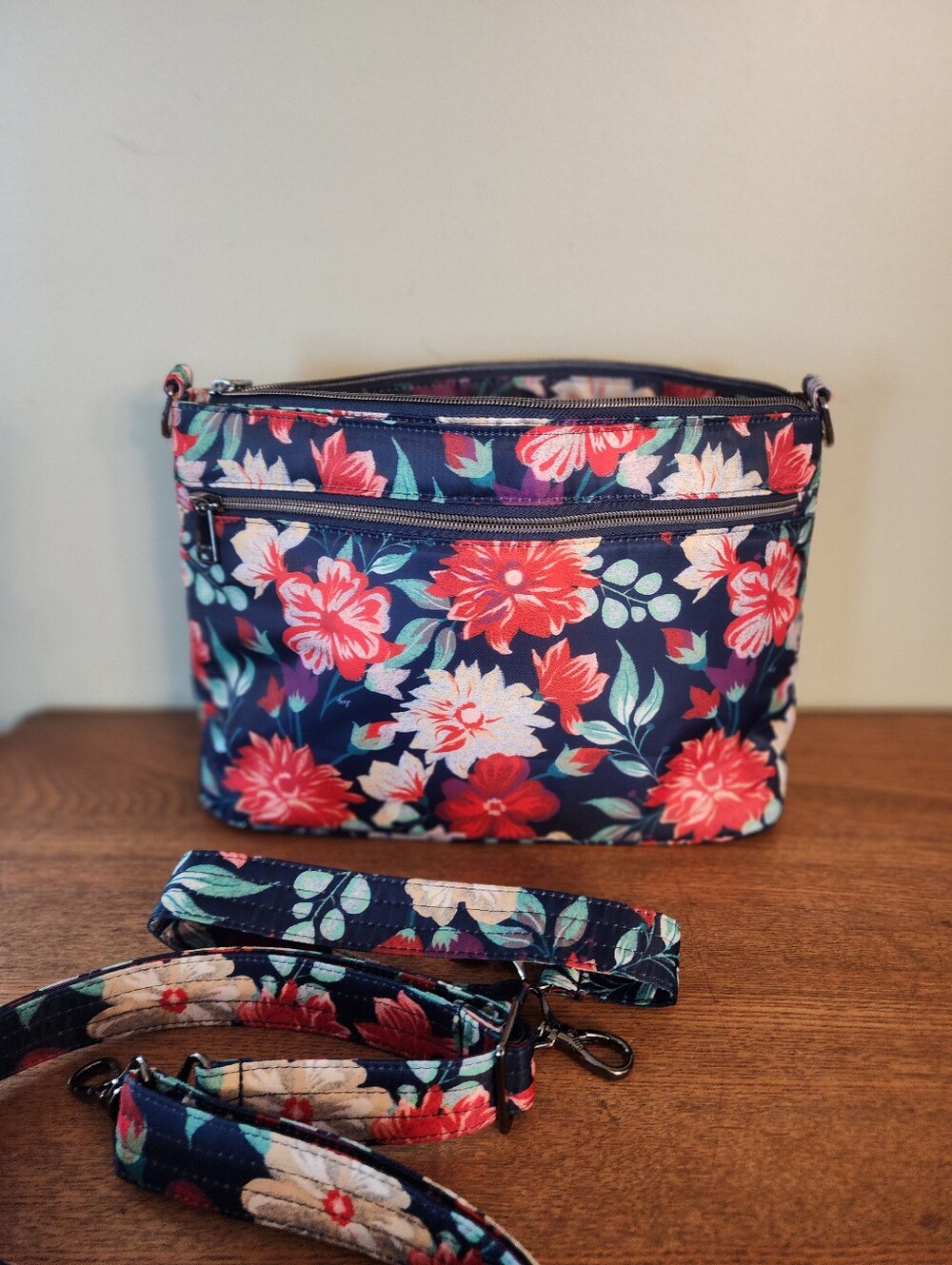 Lug Bloom Revival Samba 2 - Picture 2 of 4